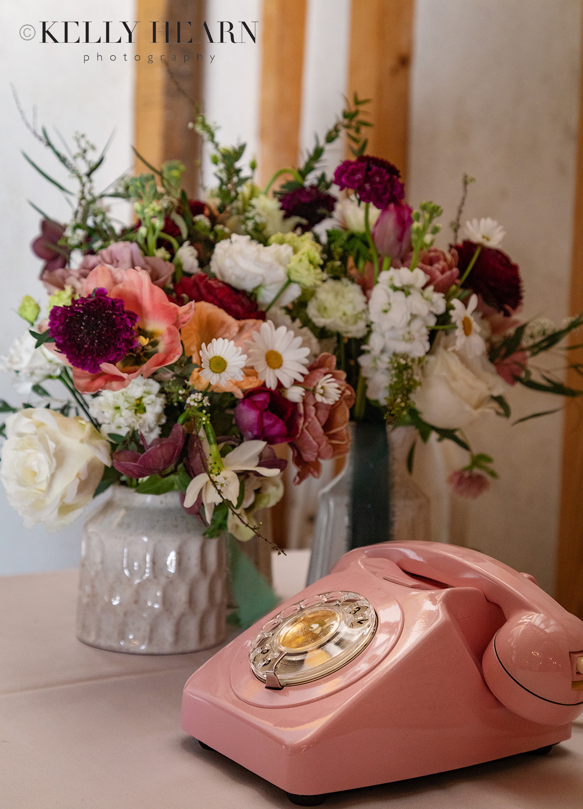 BAR_telephone-and-flowers.jpg#asset:3630