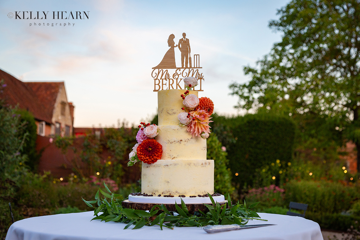 BER_wedding-cake.jpg#asset:3500