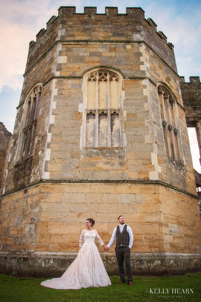 CAR_bride-groom-castle.jpg#asset:1738