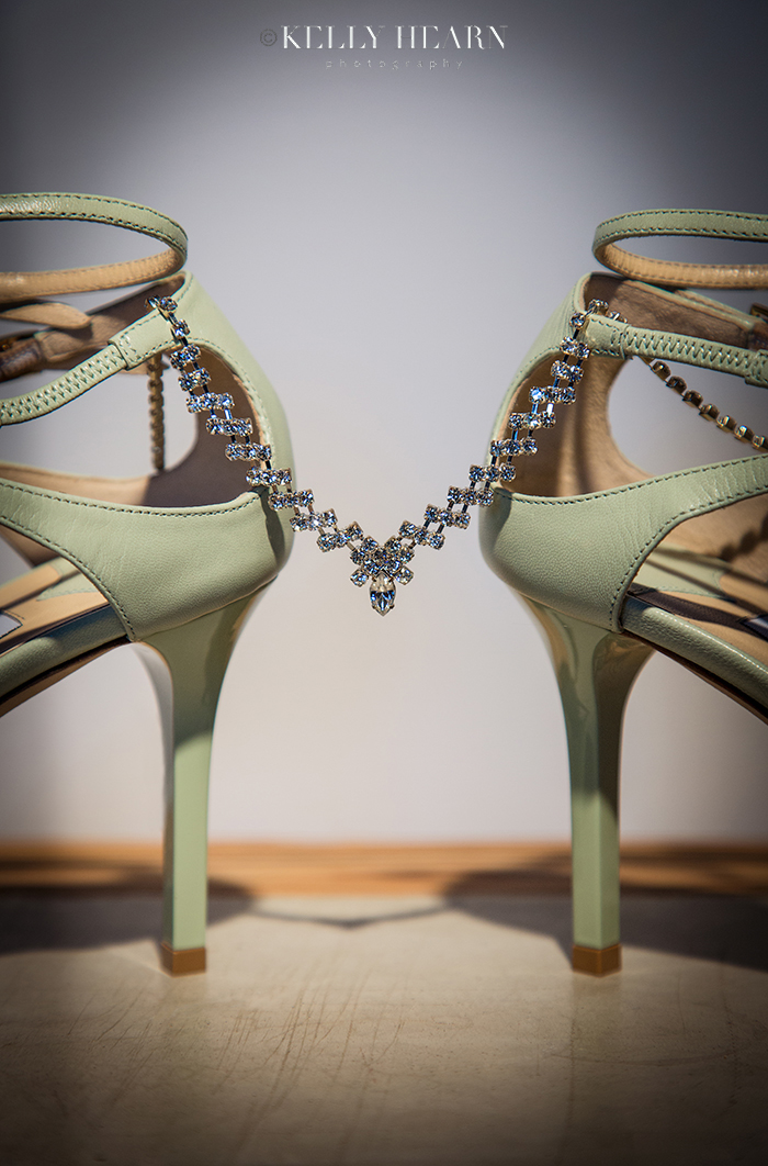 COC_brides-jimmy-choos-necklace.jpg#asse