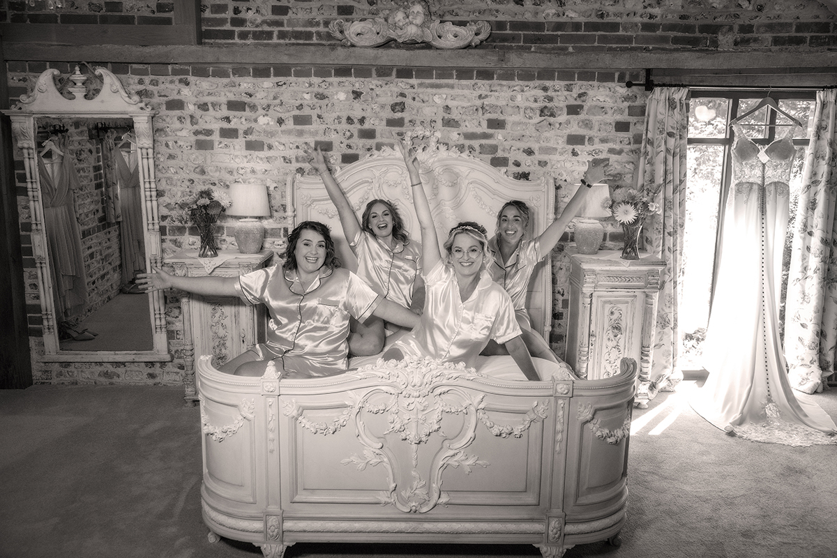 COP_upwaltham-barns-chichester-bride-and-bridesmaids.jpg#asset:4786
