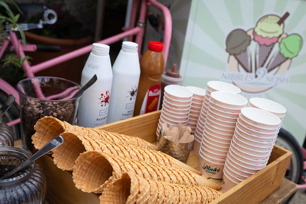 COP_upwaltham-barns-chichester-wedding-ice-cream.jpg#asset:4811