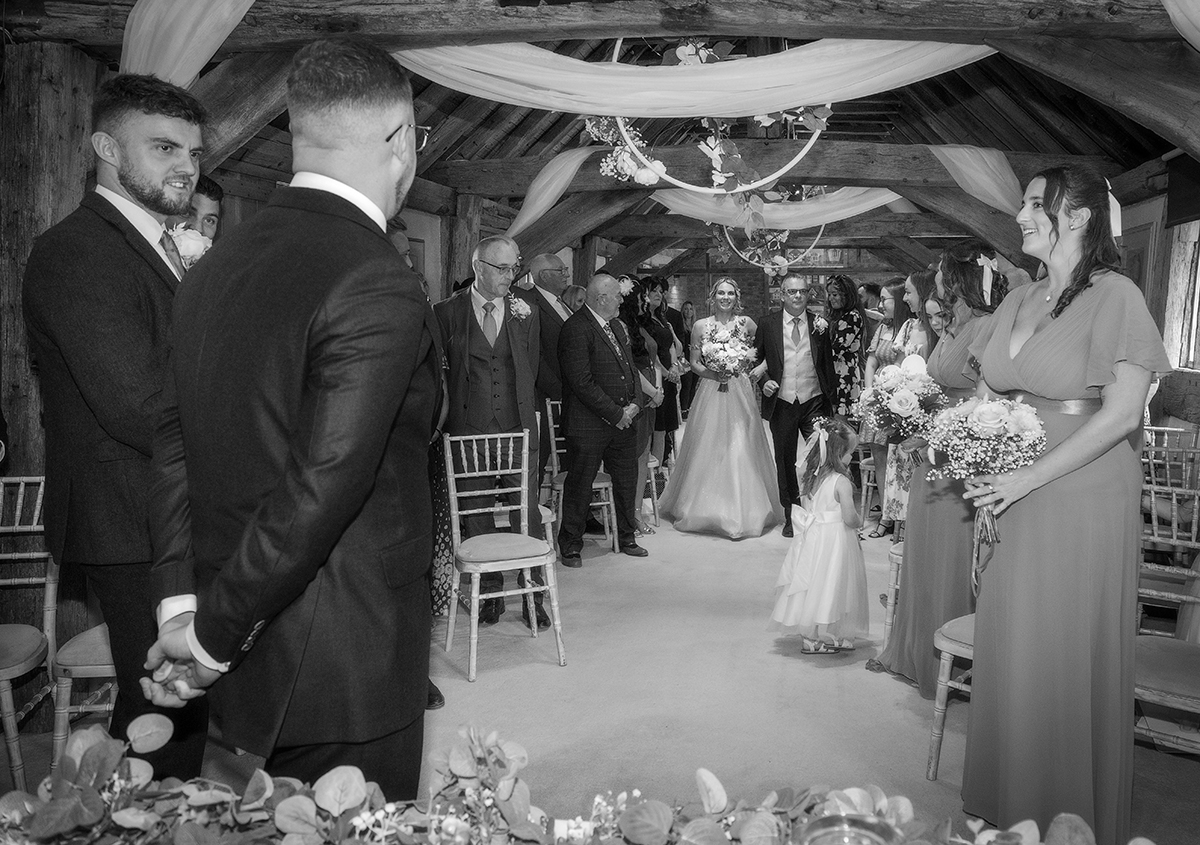 DRI_ceremony-aisle.jpg#asset:4182