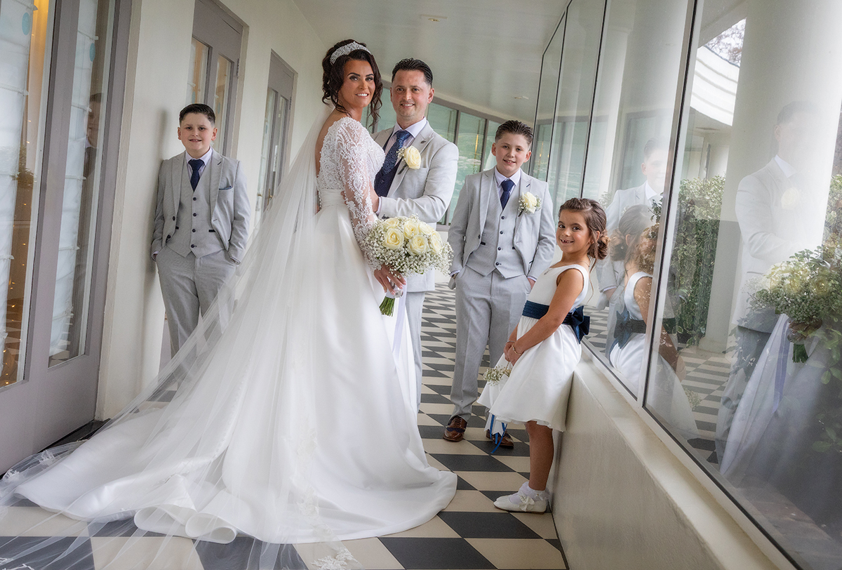 GAT_bride-groom-family.jpg#asset:4575