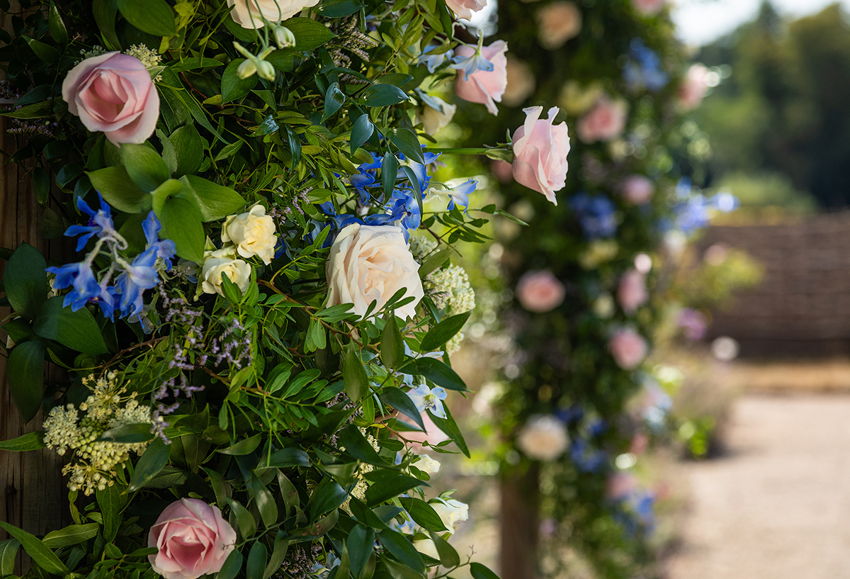 MAR_cowdray-walled-garden-floral-decoration.jpg#asset:4830