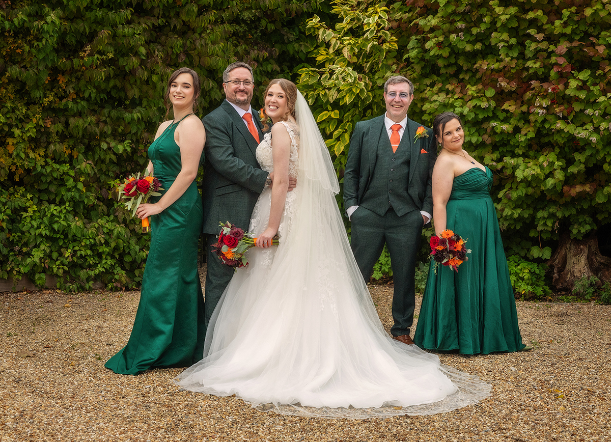 MCCA_couple-bridalparty-posed.jpg#asset:4489