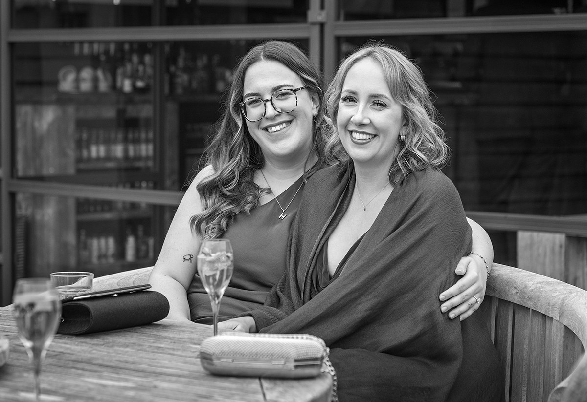 SAR_ladies-relaxed-wine.jpg#asset:4427