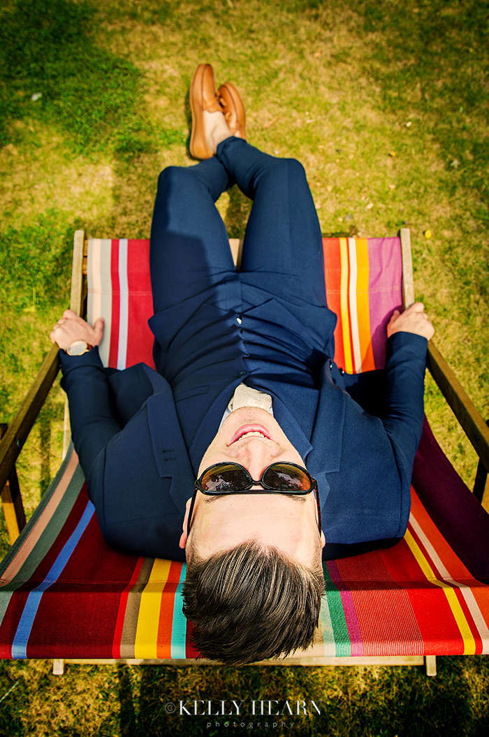 SCO_groom-deckchair-sunglasses.jpg#asset