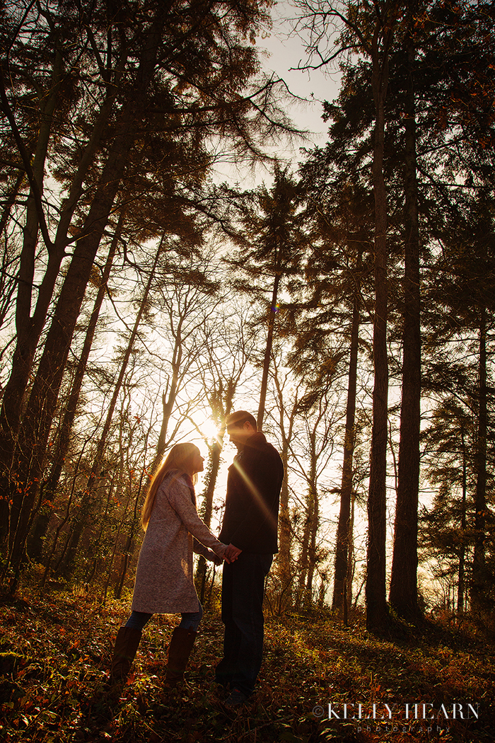 SEASON_winter-woodlands-couple-portrait.