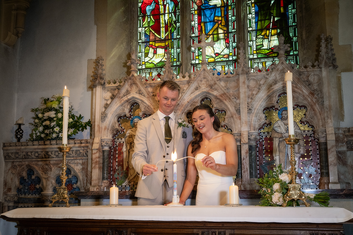 SHA_Couple-candle-church.jpg#asset:4227