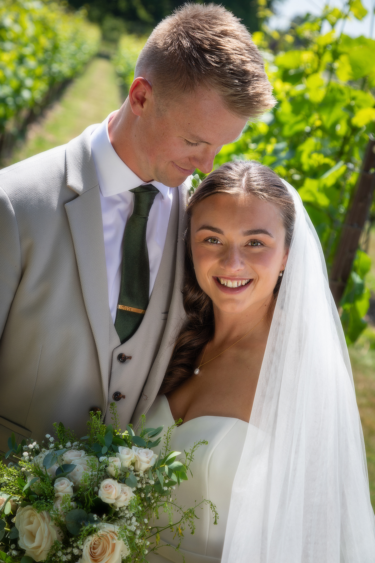 SHA_Couple-love-wedding.jpg#asset:4228