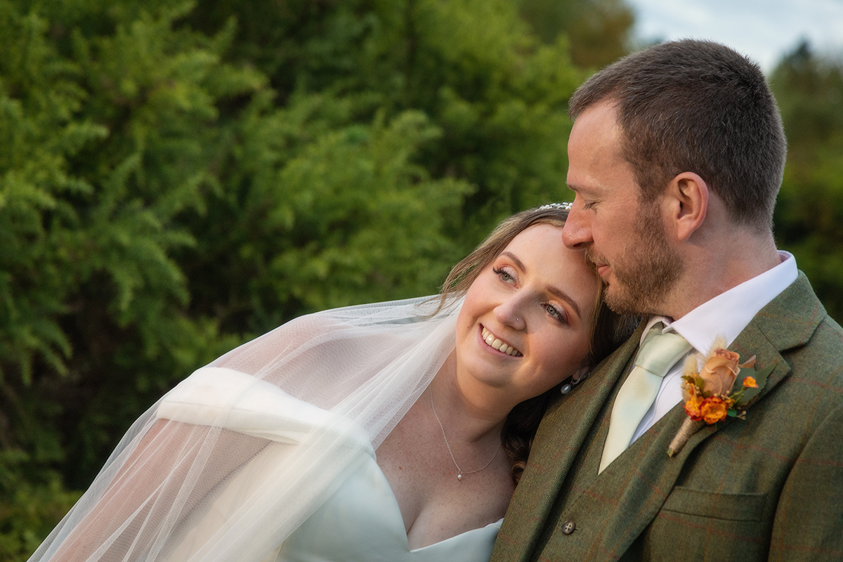 SIMM_bride-groom-portrait.jpg#asset:4438