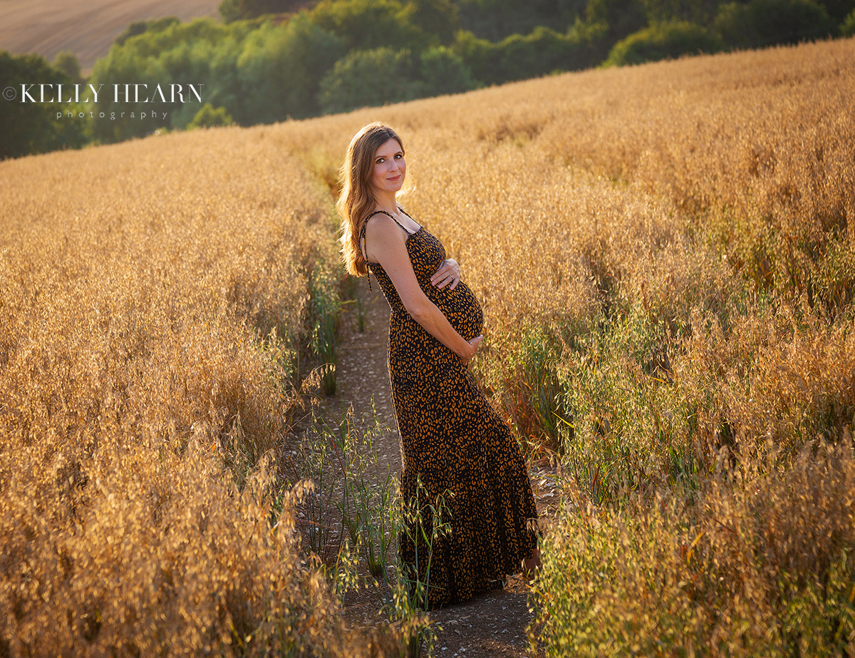 SUM_Pregnacy-Portrait-Golden-Hour.jpg#asset:2853