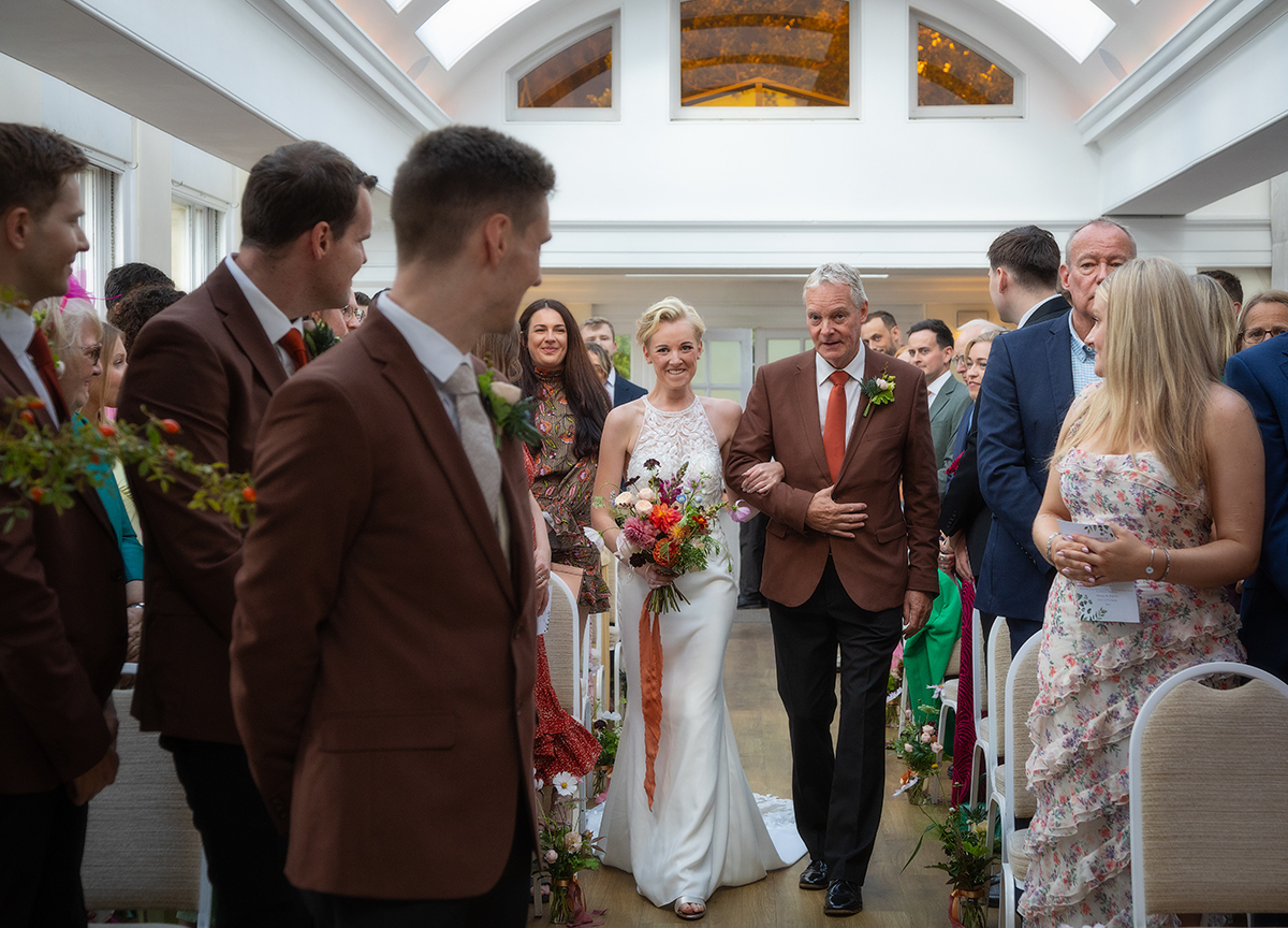 THO_Bride-First-Look.jpg#asset:4389