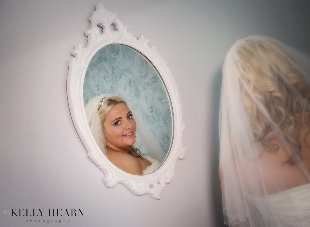 FRE_bridal-portrait-in-mirror.jpg#asset:2117
