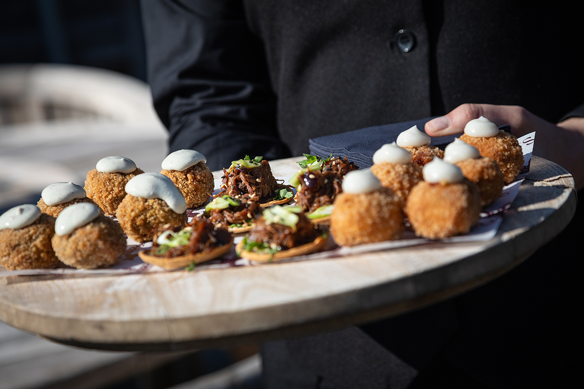 HOU_reception-canapes-food.jpg#asset:4546