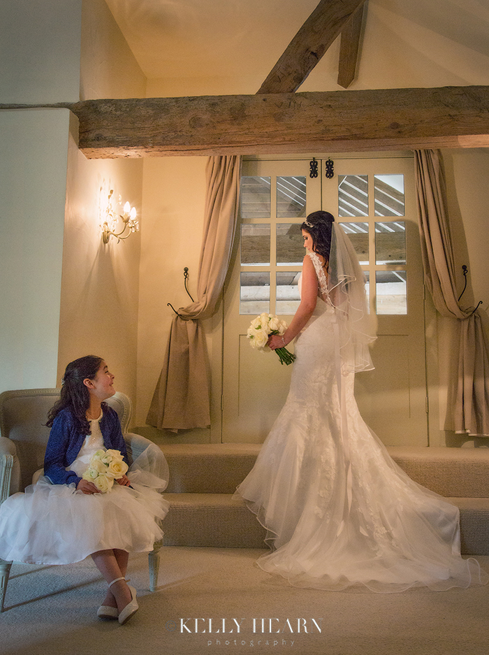 LAW_bride-and-daughter-in-bridal-suite.j