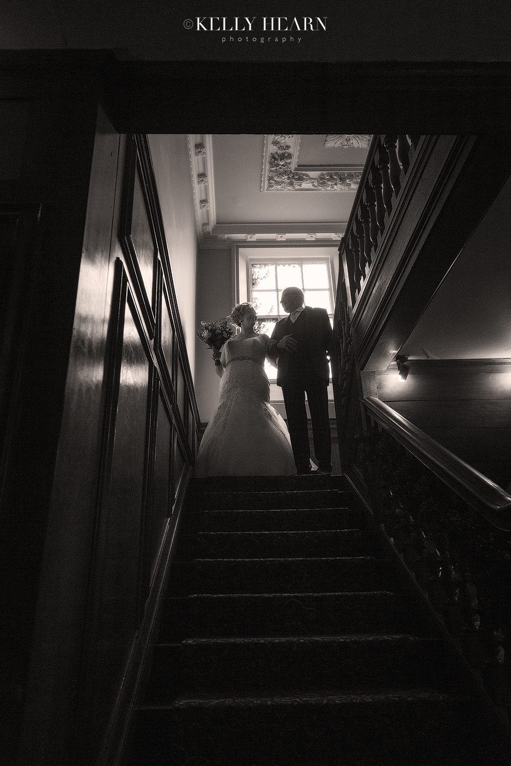 LEW_bride-and-father-stairs-black-and-white.jpg#asset:2770