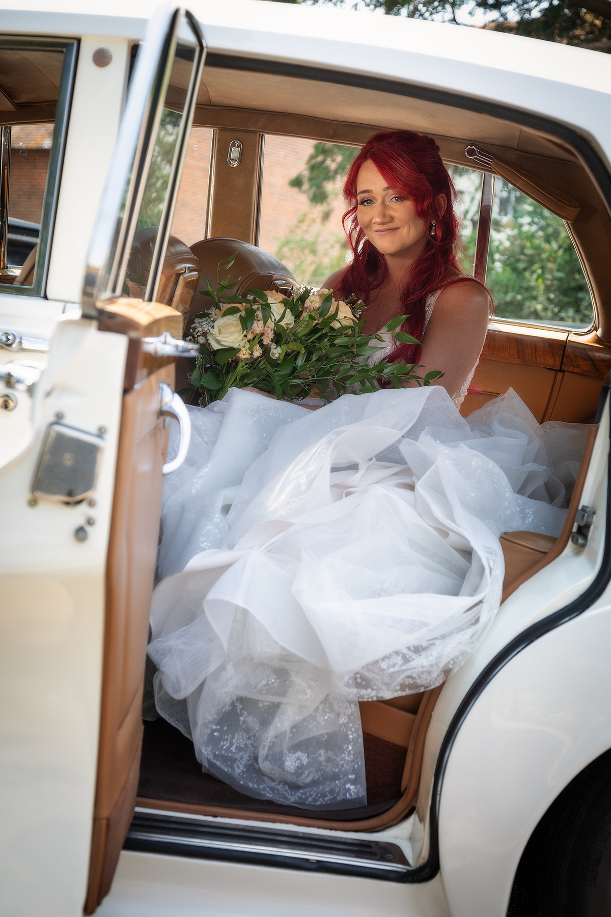 PUT_bride-car-seated.jpg#asset:4748