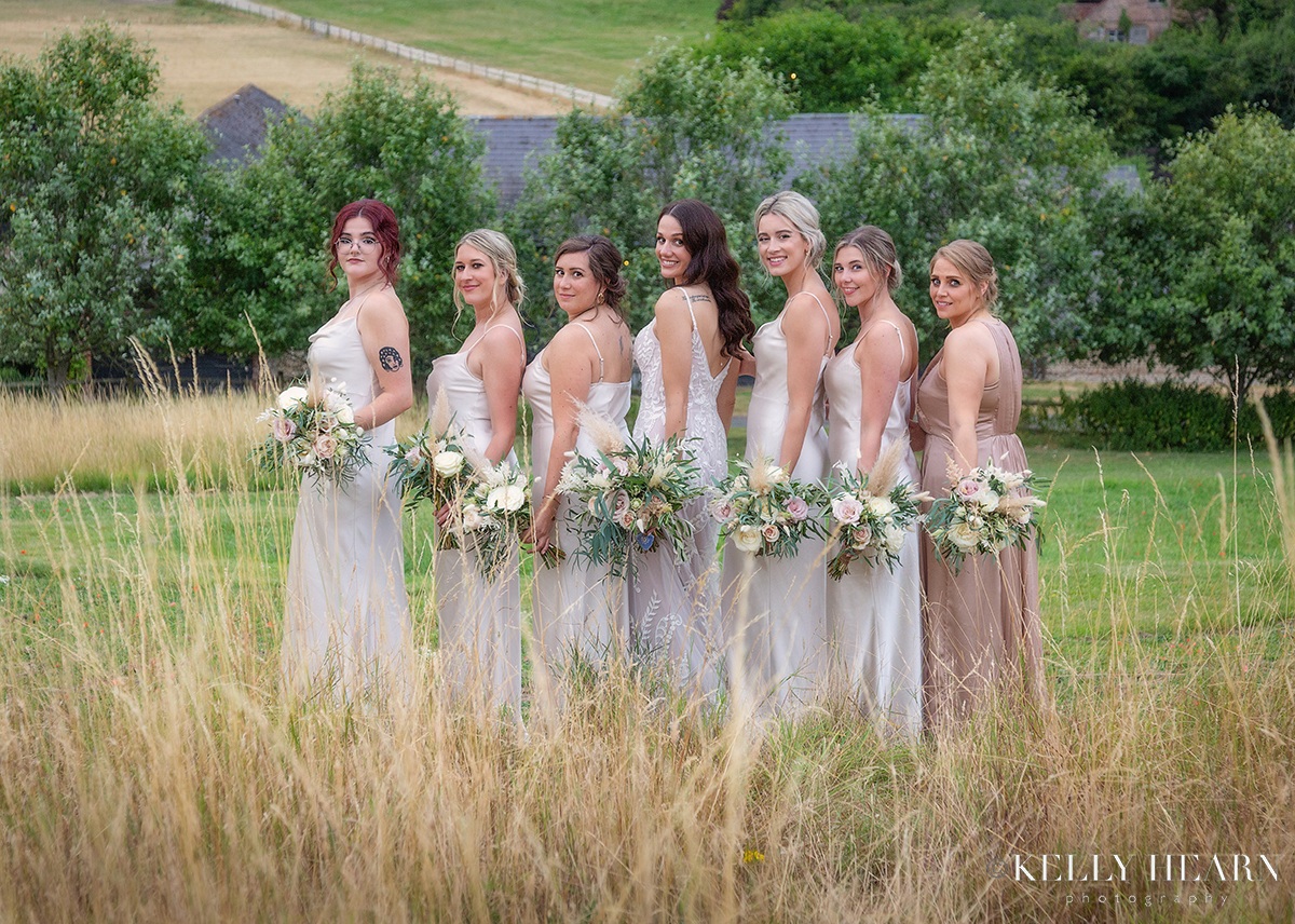SAL_wedding-bride-and-bridesmaides-hill.jpg#asset:3451