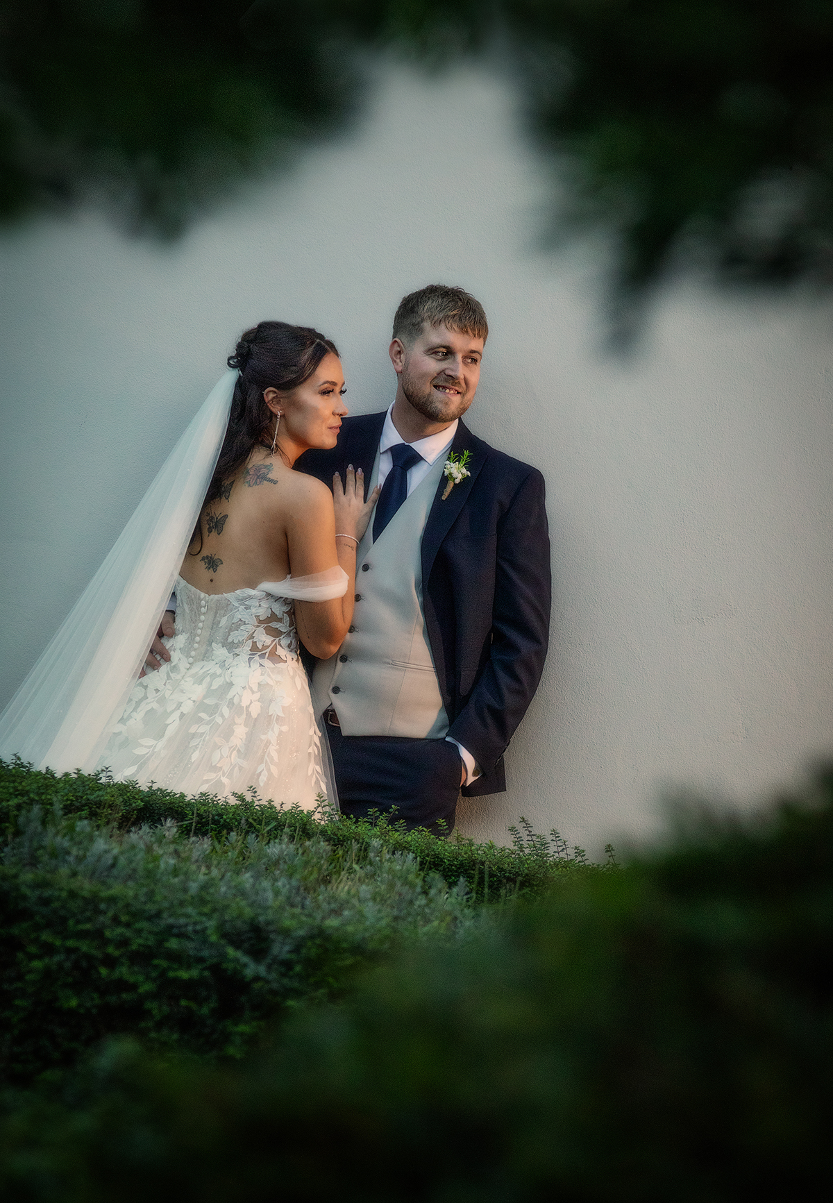 SPI_couple-portrait-garden.jpg#asset:4513