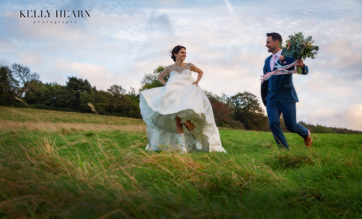 STO_bride-groom-hill-run.jpg#asset:3272